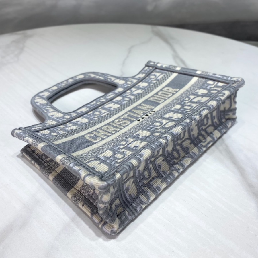 DIOR OBLIQUE EMBROIDERED MINI DIOR BOOK TOTE