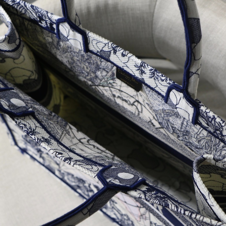 DIOR BOOK TOTE
