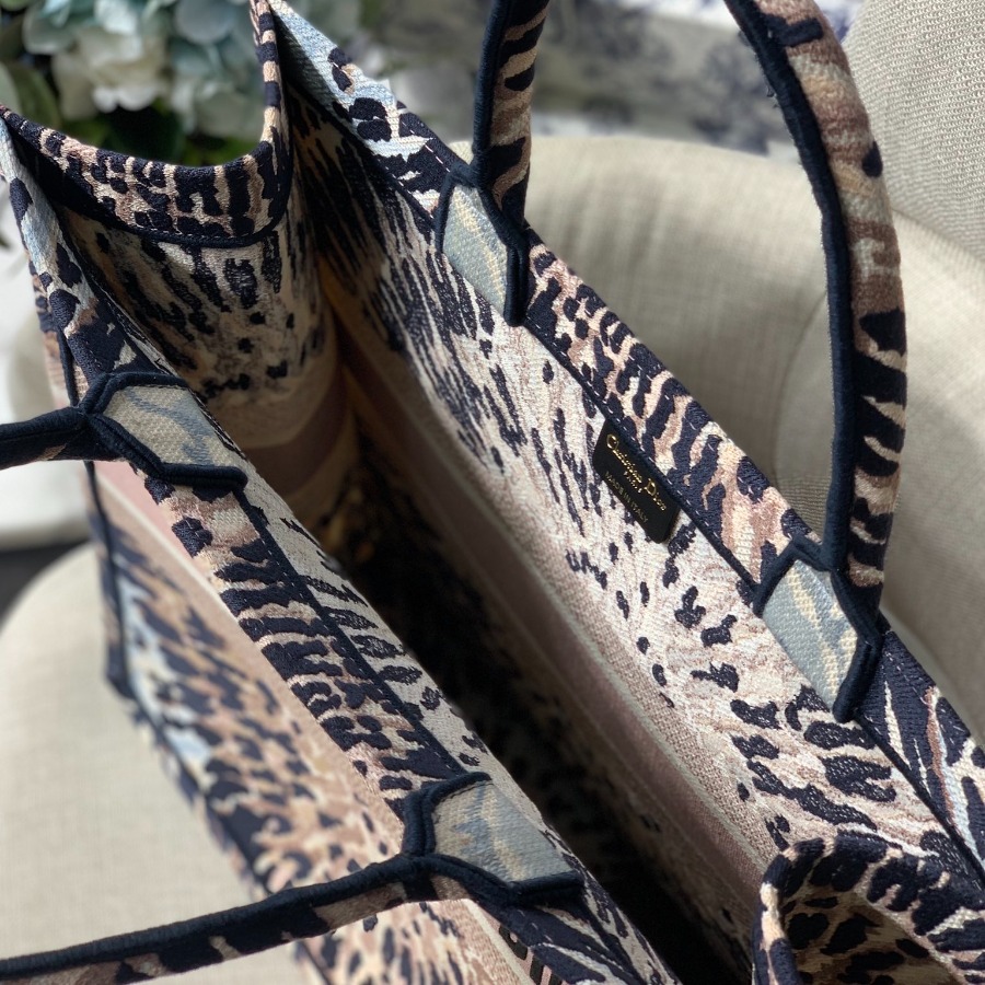 DIOR BOOK TOTE