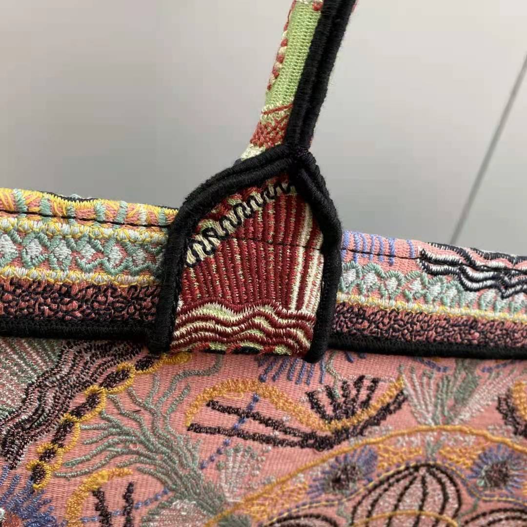DIOR BOOK TOTE