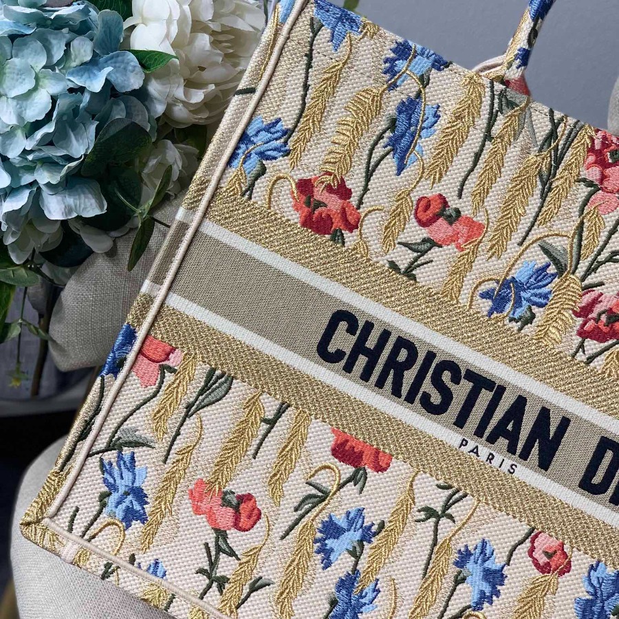DIOR BOOK TOTE