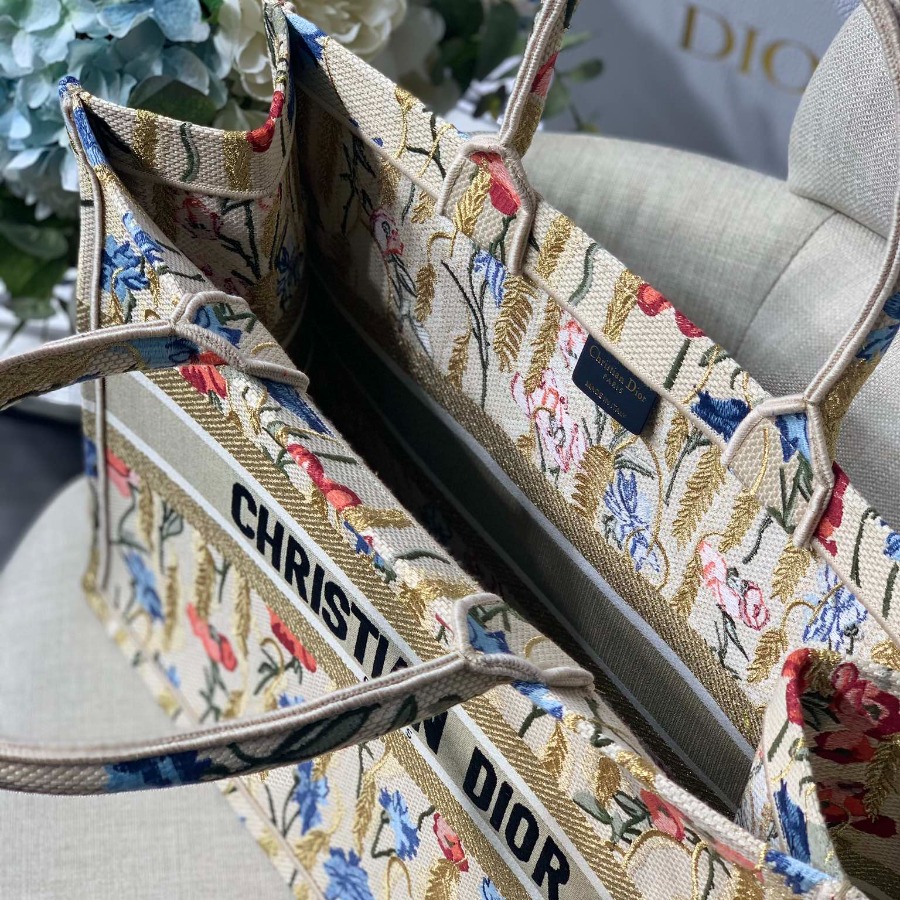 DIOR BOOK TOTE