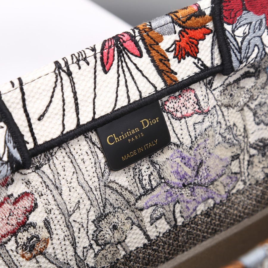 DIOR BOOK TOTE