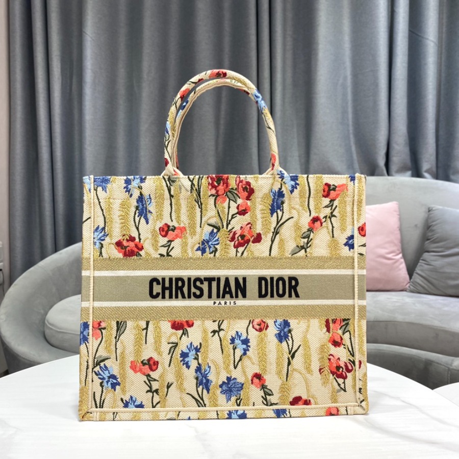 DIOR BOOK TOTE