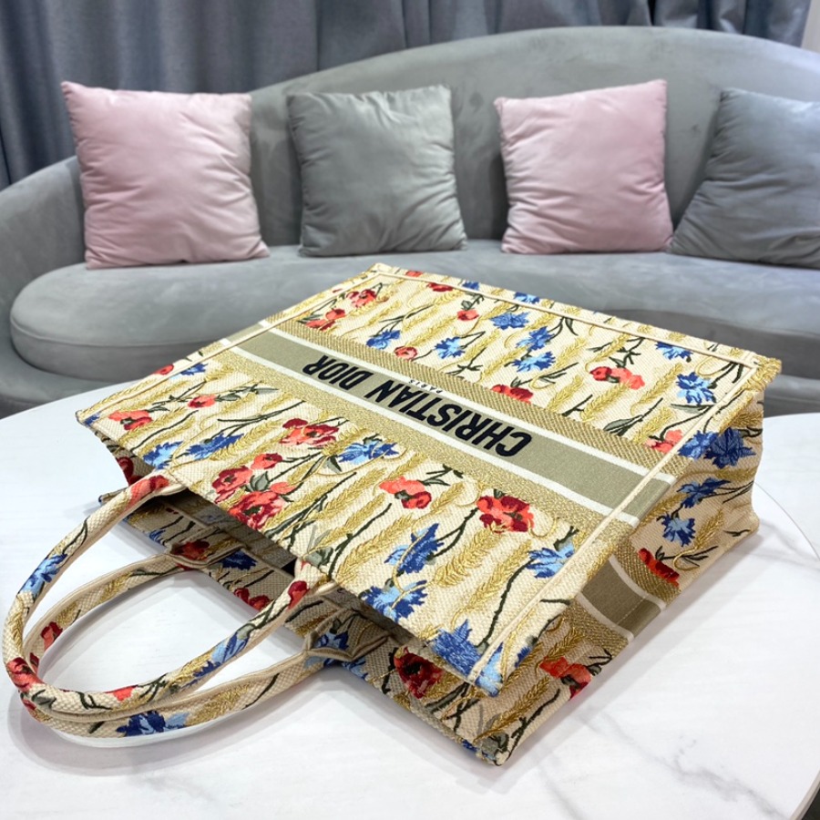 DIOR BOOK TOTE