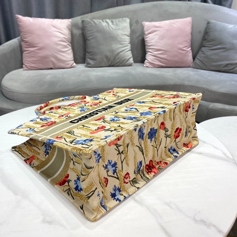 DIOR BOOK TOTE