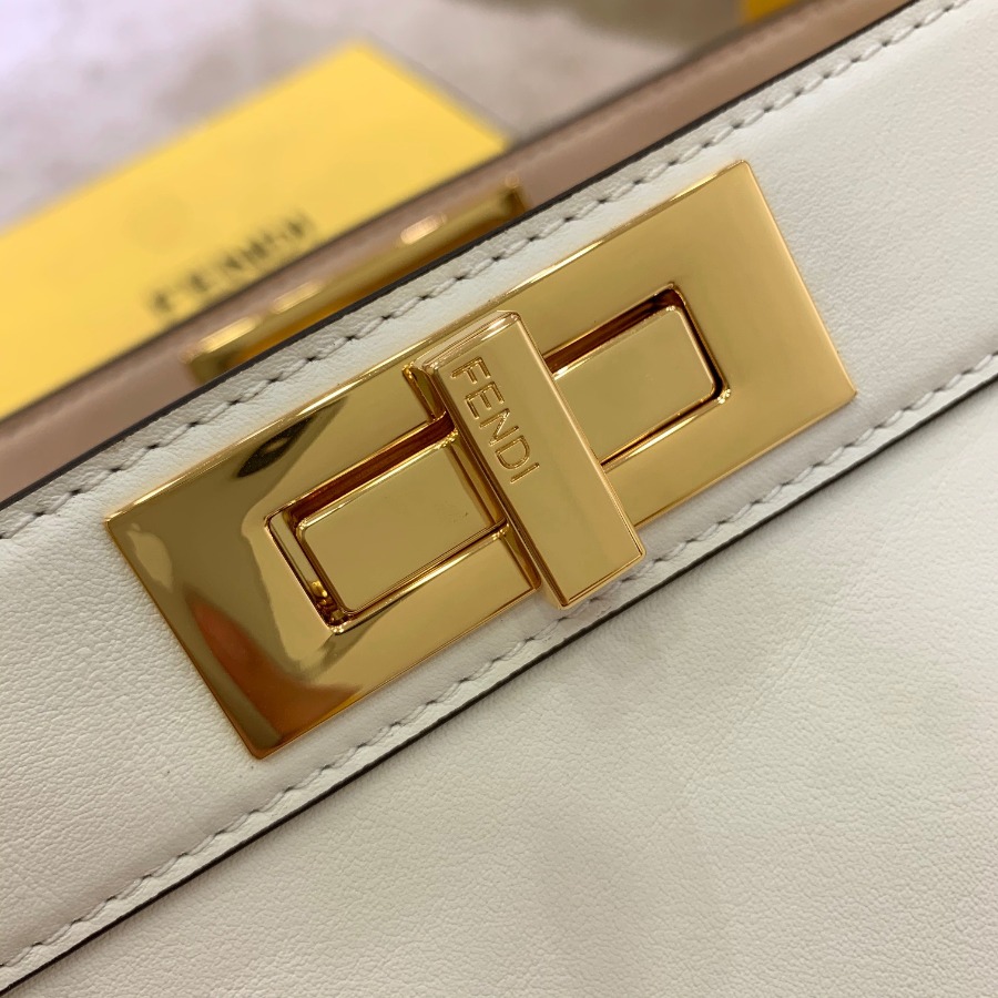 PEEKABOO ISEEU MEDIUM, FENDI HANDBAG
