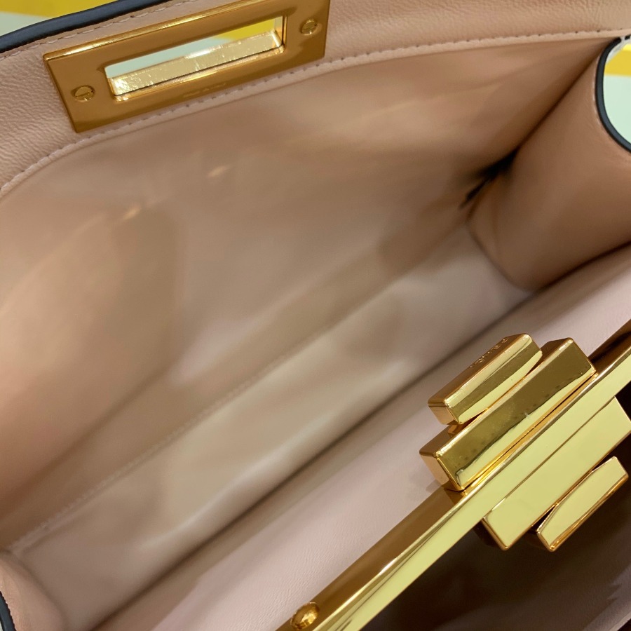 PEEKABOO ISEEU MEDIUM, FENDI HANDBAG