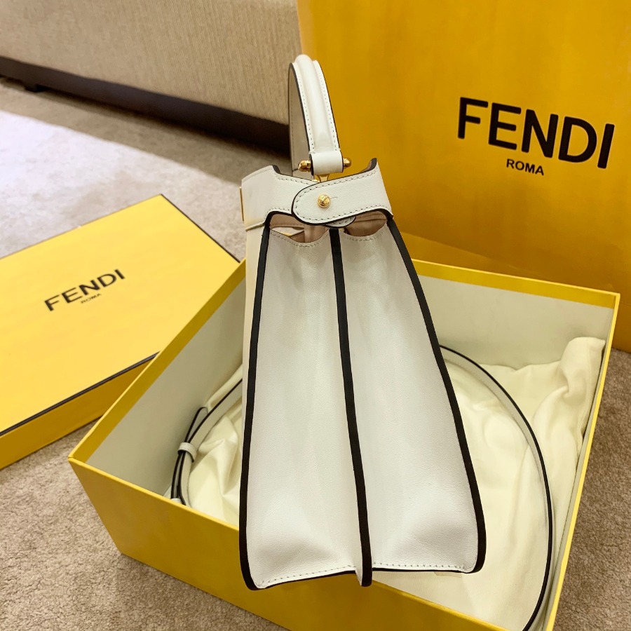 PEEKABOO ISEEU MEDIUM, FENDI HANDBAG