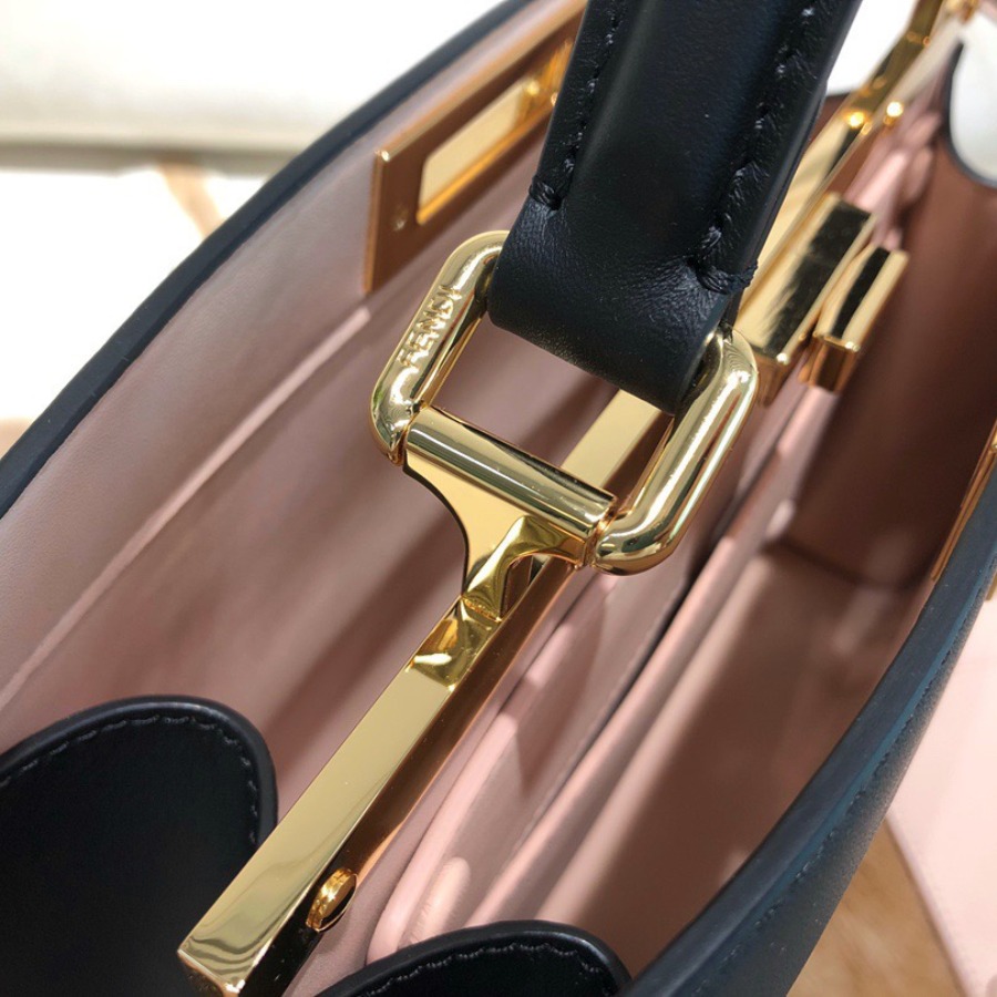 PEEKABOO ISEEU MEDIUM, FENDI HANDBAG