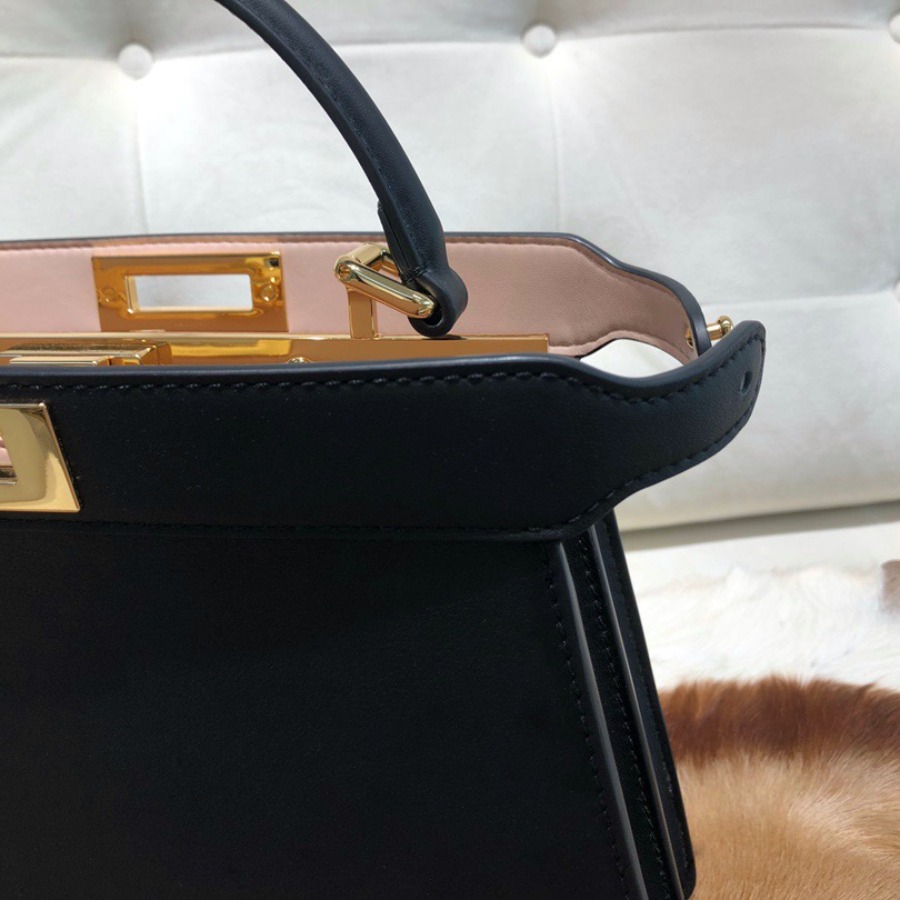 PEEKABOO ISEEU MEDIUM, FENDI HANDBAG
