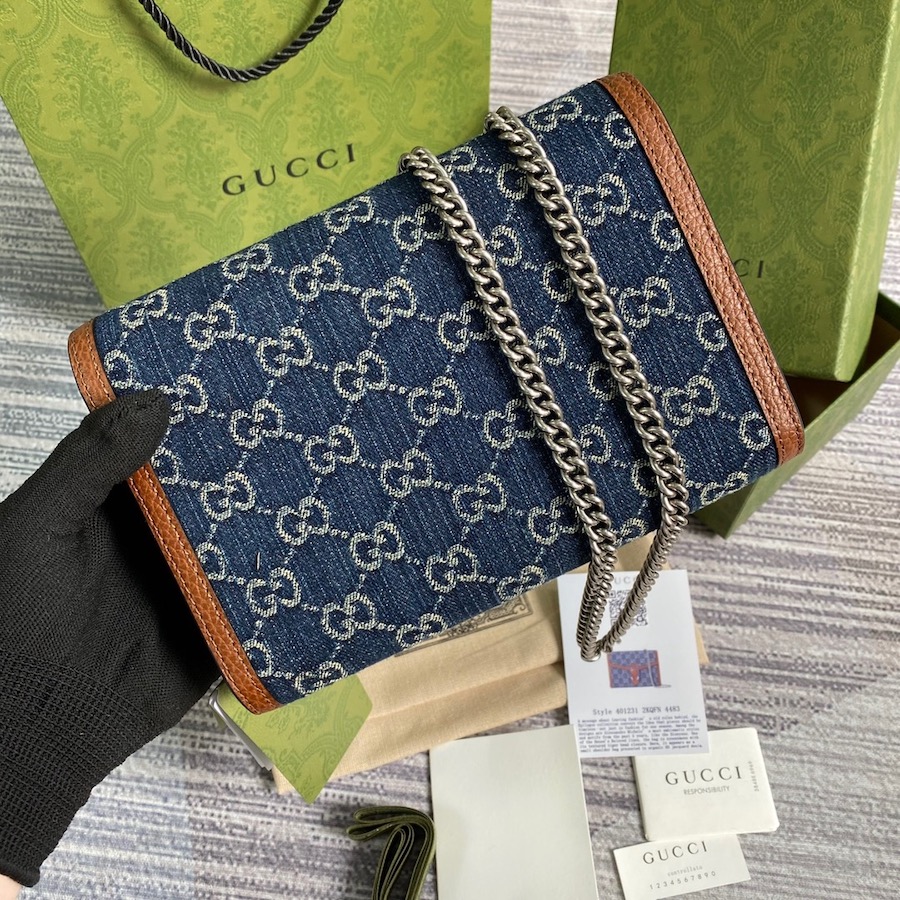 401231 Dionysus GG Supreme chain wallet, GUCCI Chain Wallets for Women