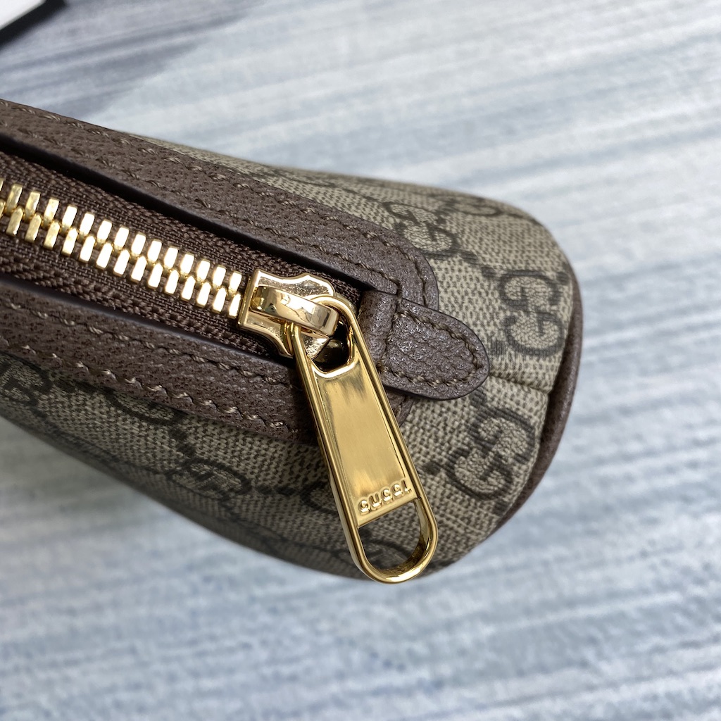 625551  Ophidia large cosmetic case
