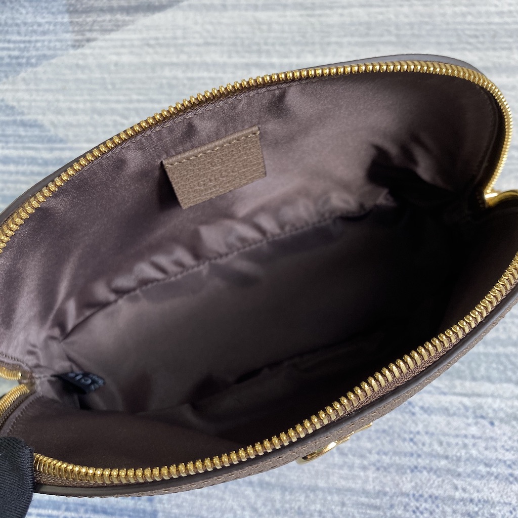 625551  Ophidia large cosmetic case
