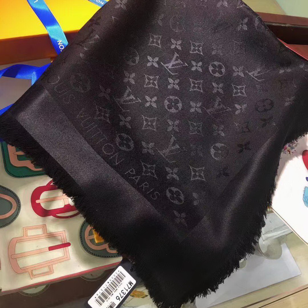 MONOGRAM SHINE SHAWL, LOUIS VUITTON LV SHAWL