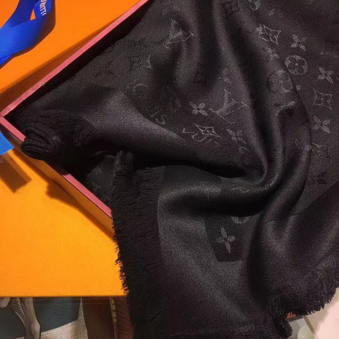 MONOGRAM SHINE SHAWL, LOUIS VUITTON LV SHAWL
