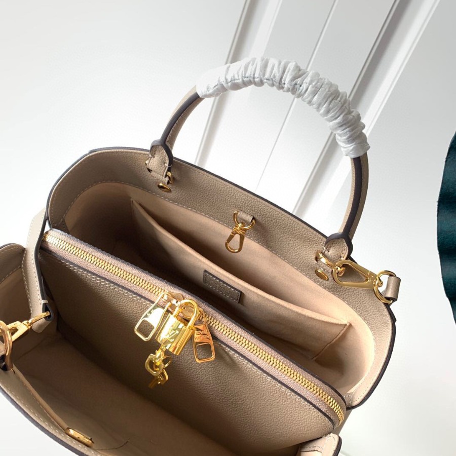 MONTAIGNE MM, LOUIS VUITTON LV HANDBAG