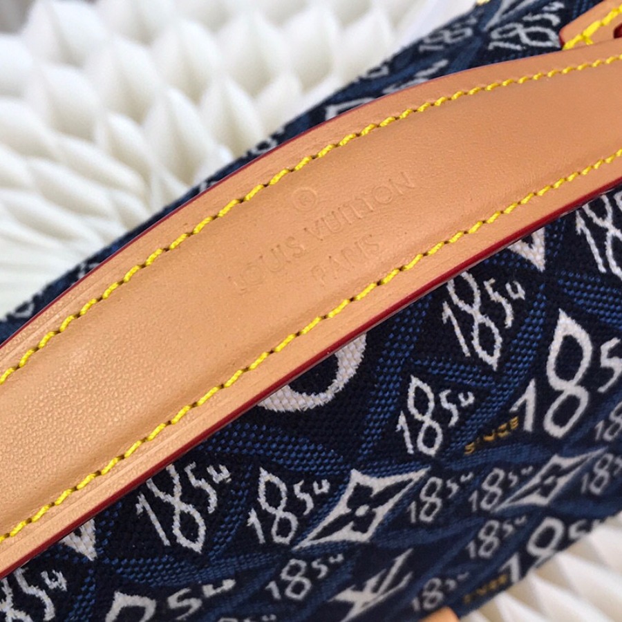 M57395  SINCE 1854 POCHETTE MÉTIS