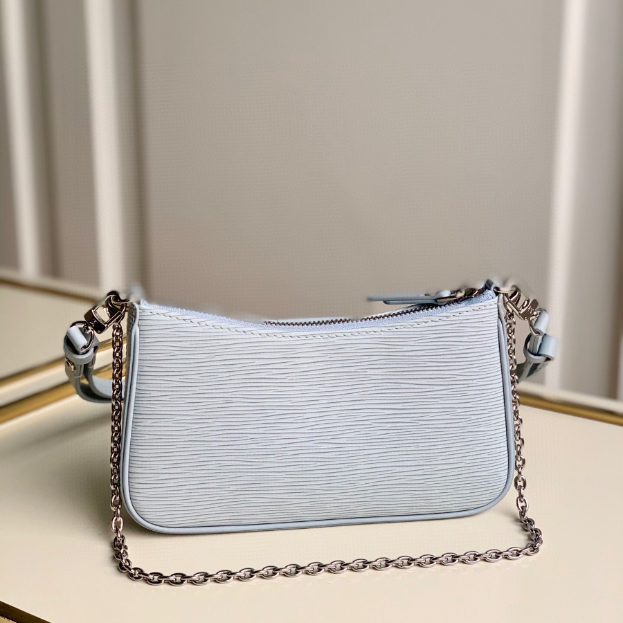 M80480  EASY POUCH ON STRAP