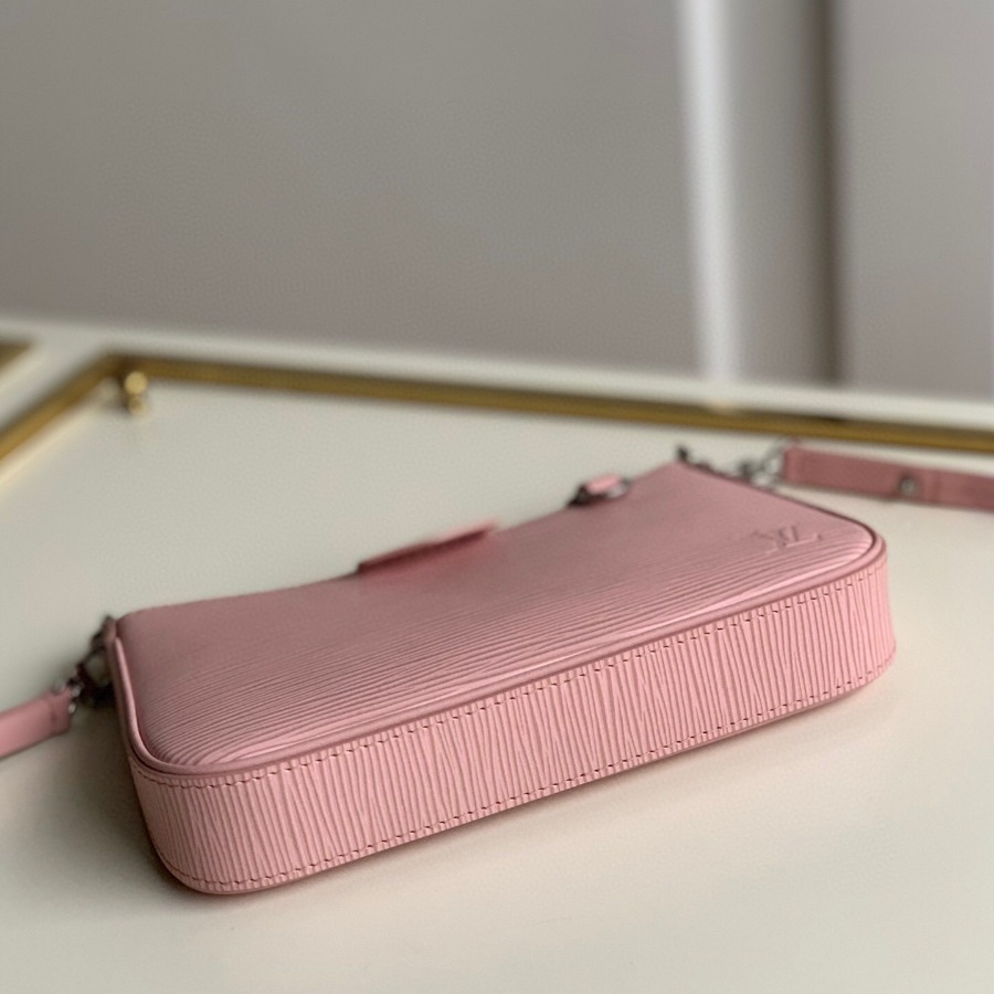 M80483  EASY POUCH ON STRAP