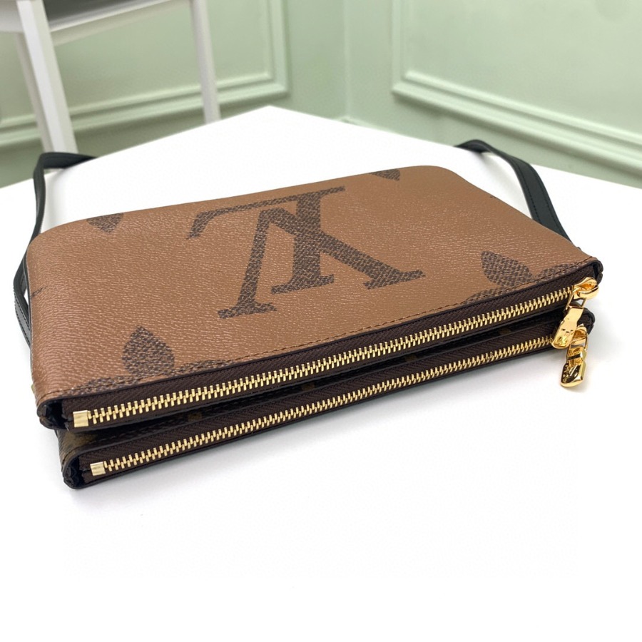 M69203  DOUBLE ZIP POCHETTE