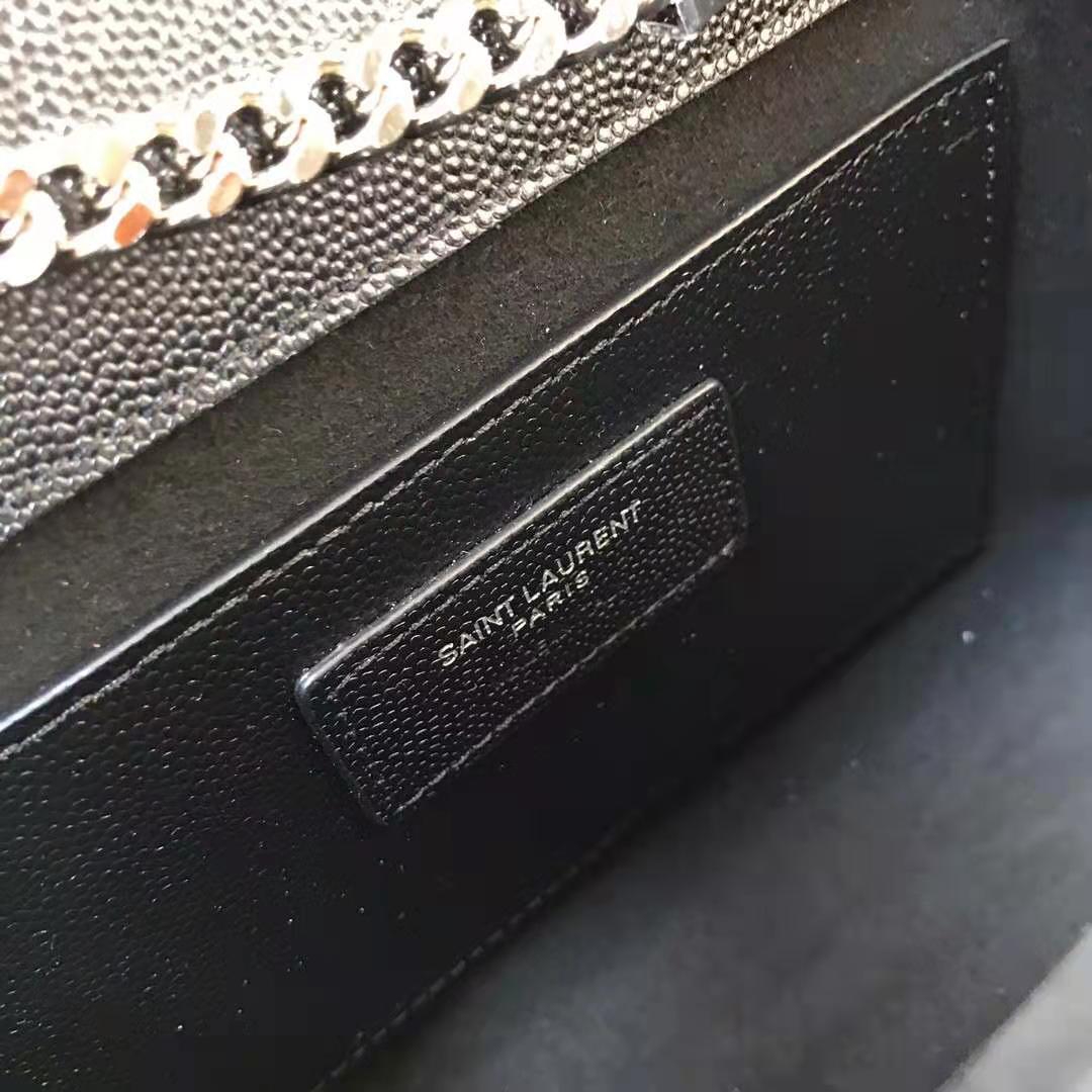 354119 KATE MEDIUM BAG WITH LEATHER TASSEL IN GRAIN DE POUDRE EMBOSSED LEATHER, Yves Saint Laurent YSL