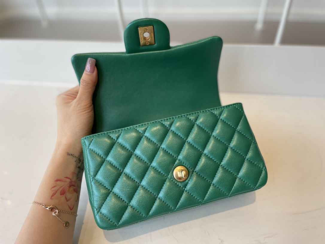 AS2431 mini flap bag with top handle