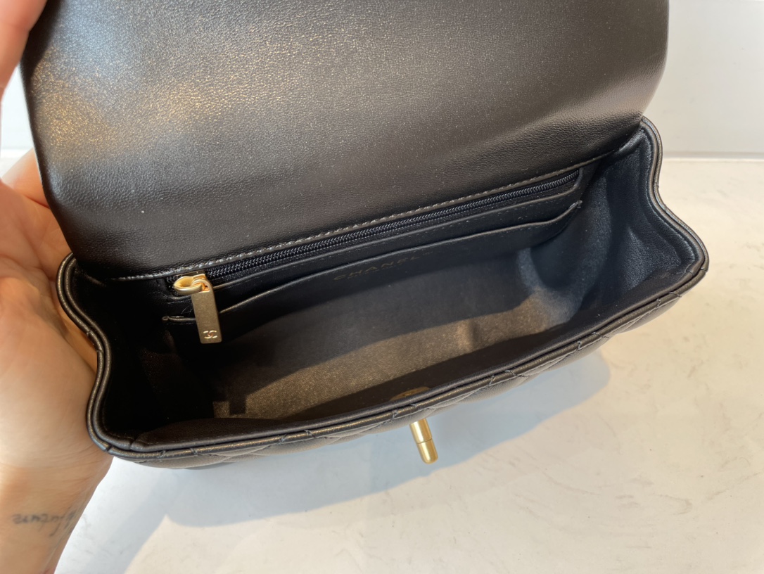 AS2431 mini flap bag with top handle