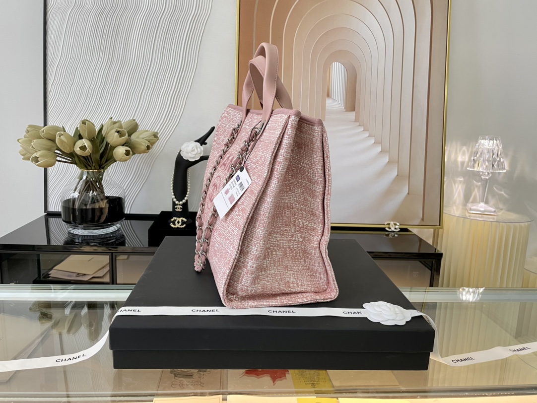 large shopping bag