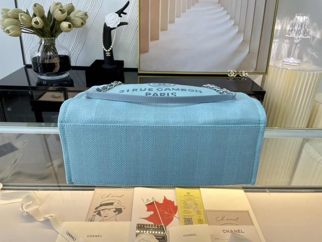 large shopping bag