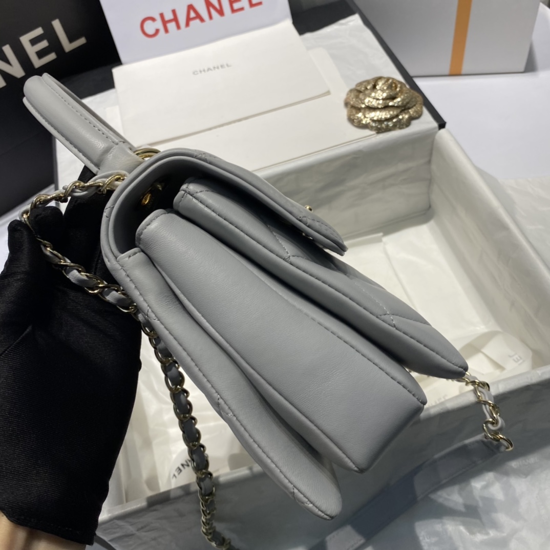 A92236, Small Flap Bag with Top Handle