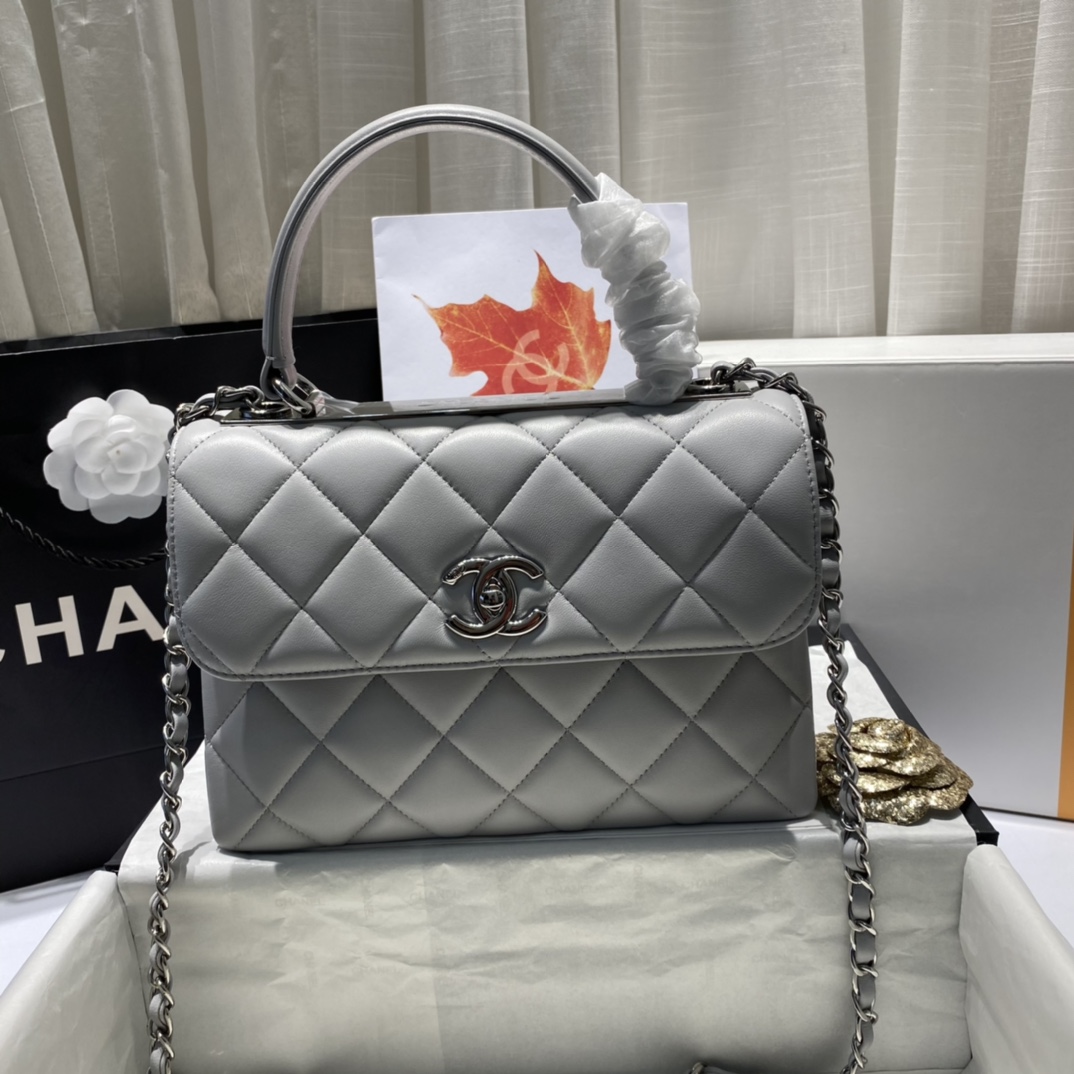 A92236, Small Flap Bag with Top Handle
