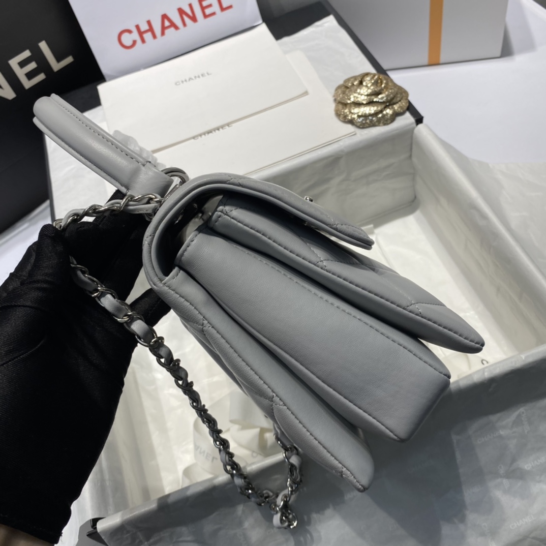 A92236, Small Flap Bag with Top Handle
