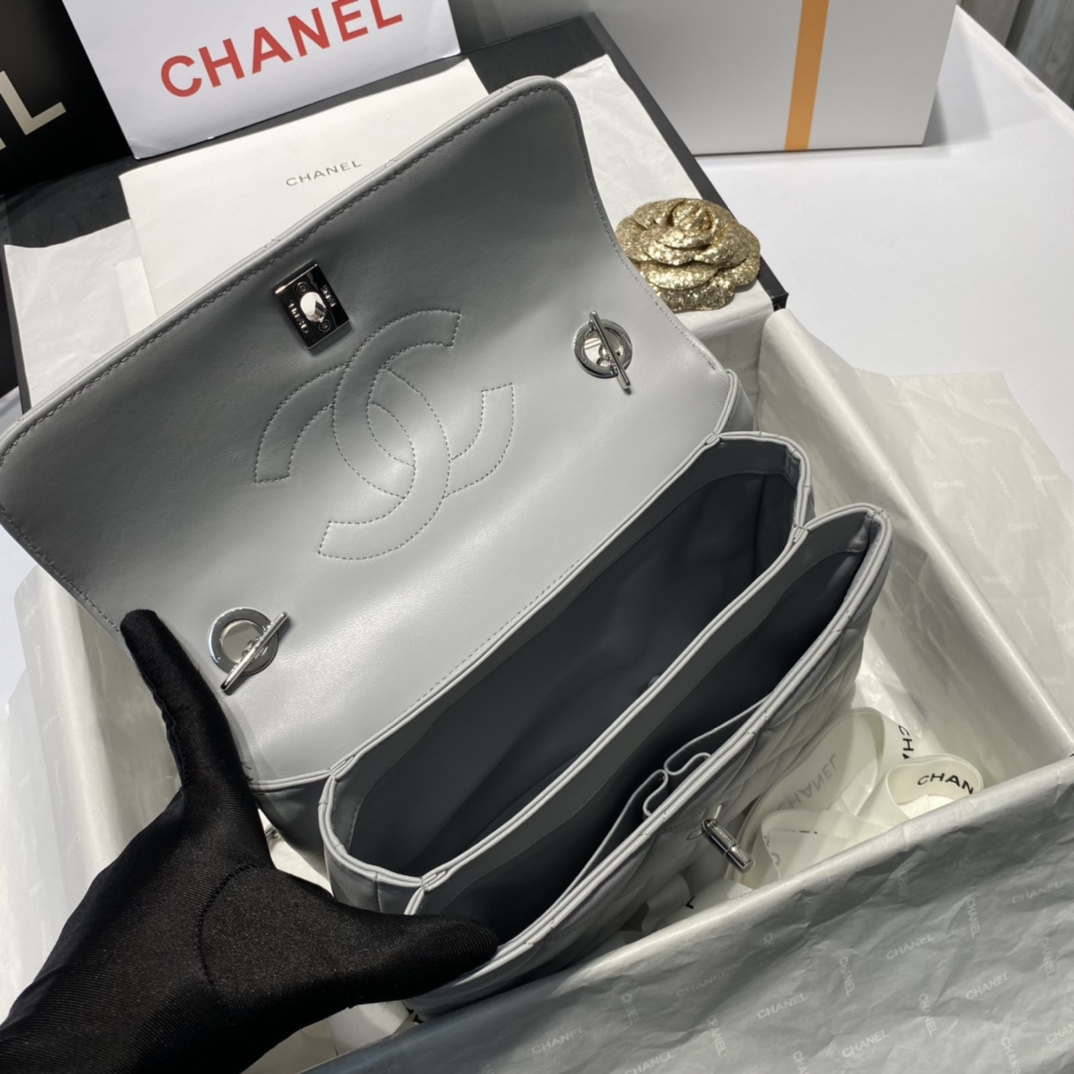 A92236, Small Flap Bag with Top Handle