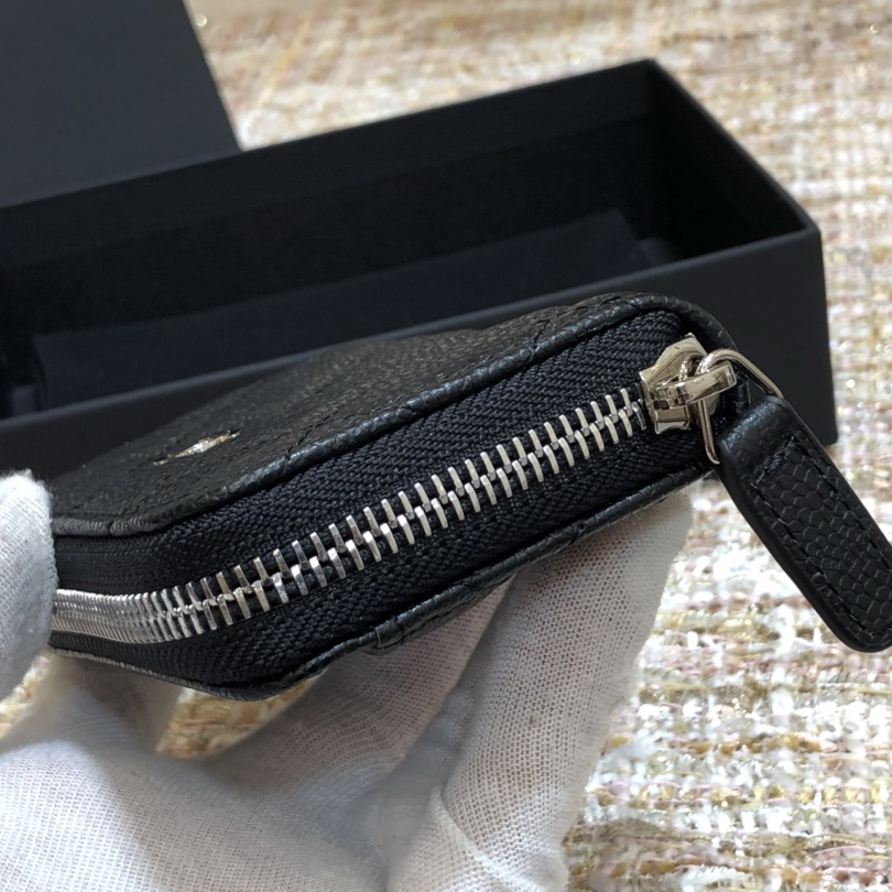 classic zipped coin purse