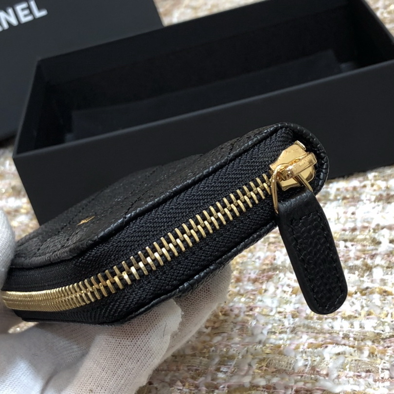 classic zipped coin purse