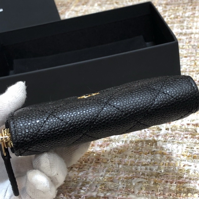 classic zipped coin purse