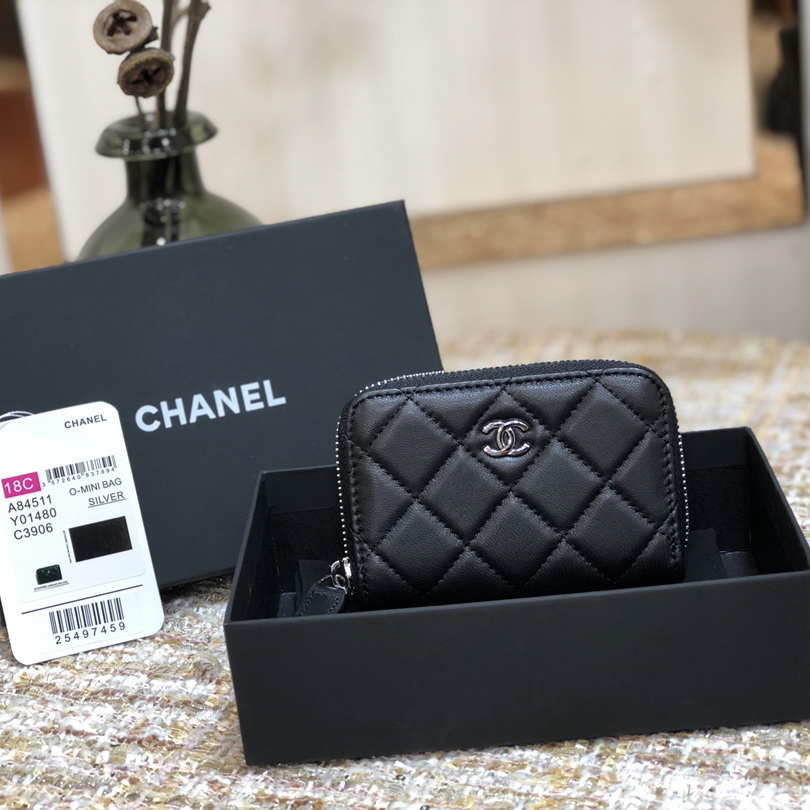 AP0216 classic zipped coin purse