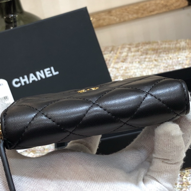 AP0216 classic zipped coin purse