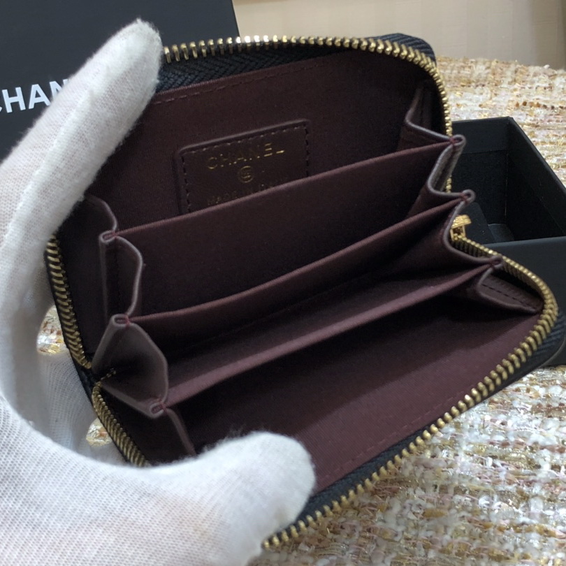 AP0216 classic zipped coin purse