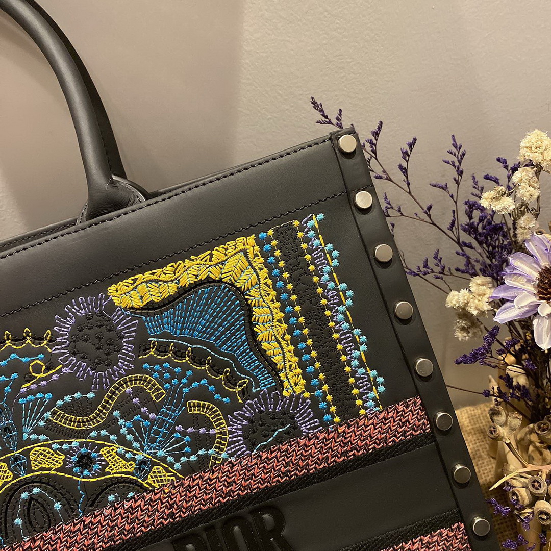 DIOR BOOK TOTE