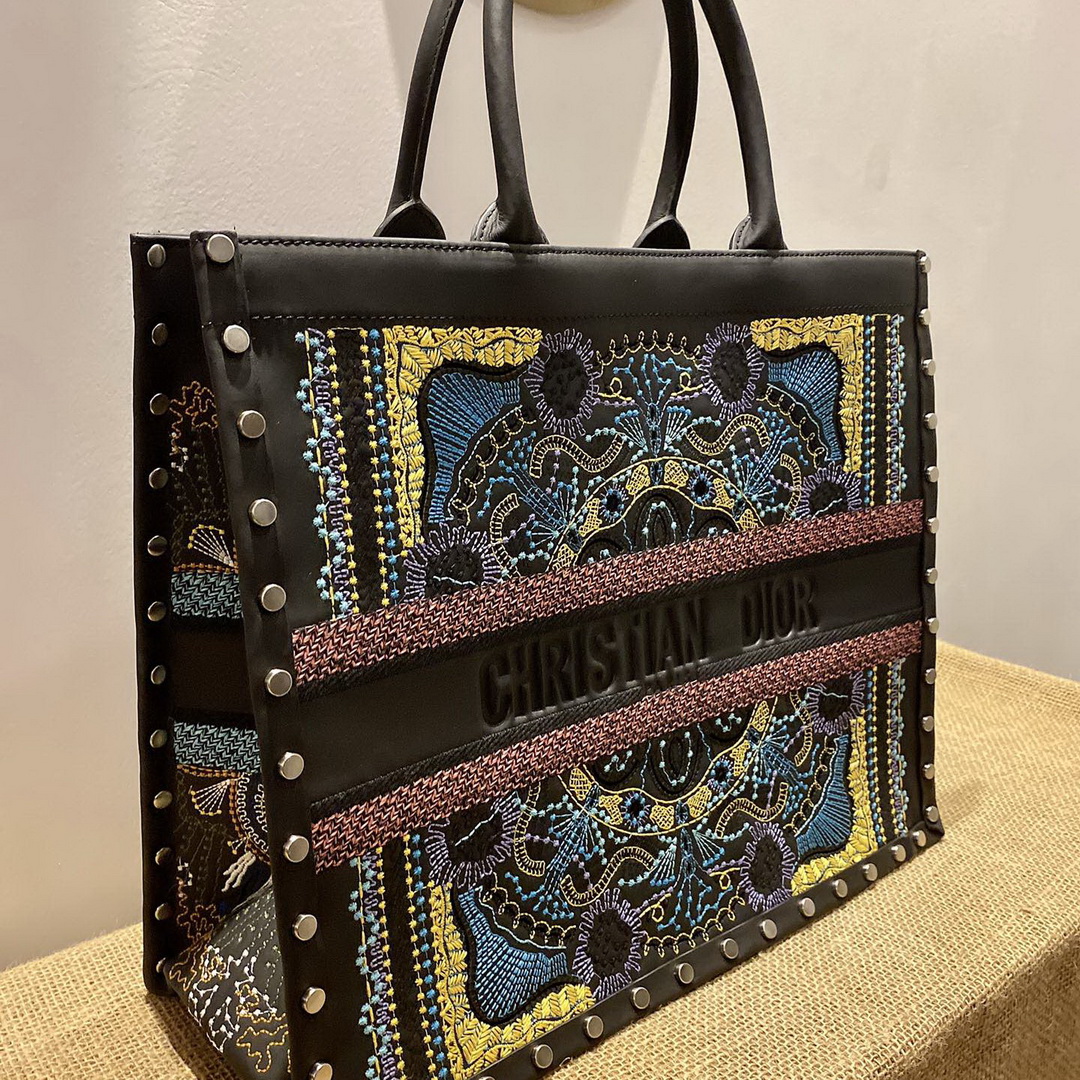 DIOR BOOK TOTE