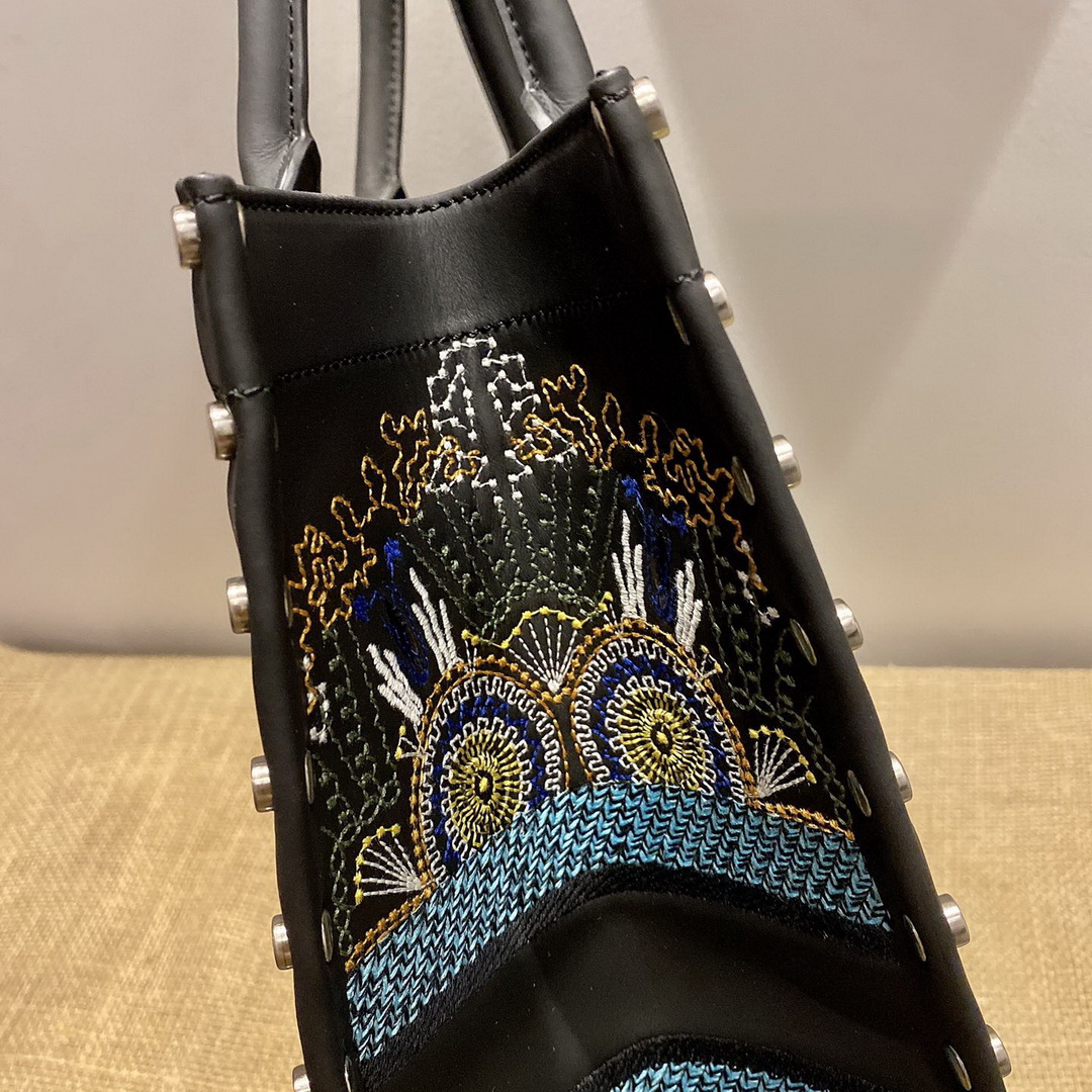 DIOR BOOK TOTE