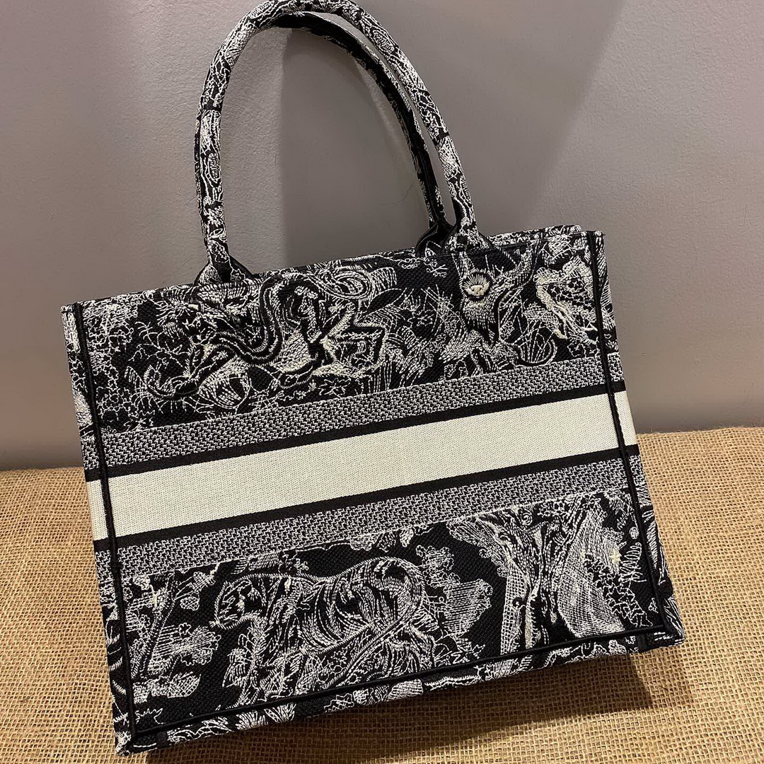 SMALL DIOR BOOK TOTE