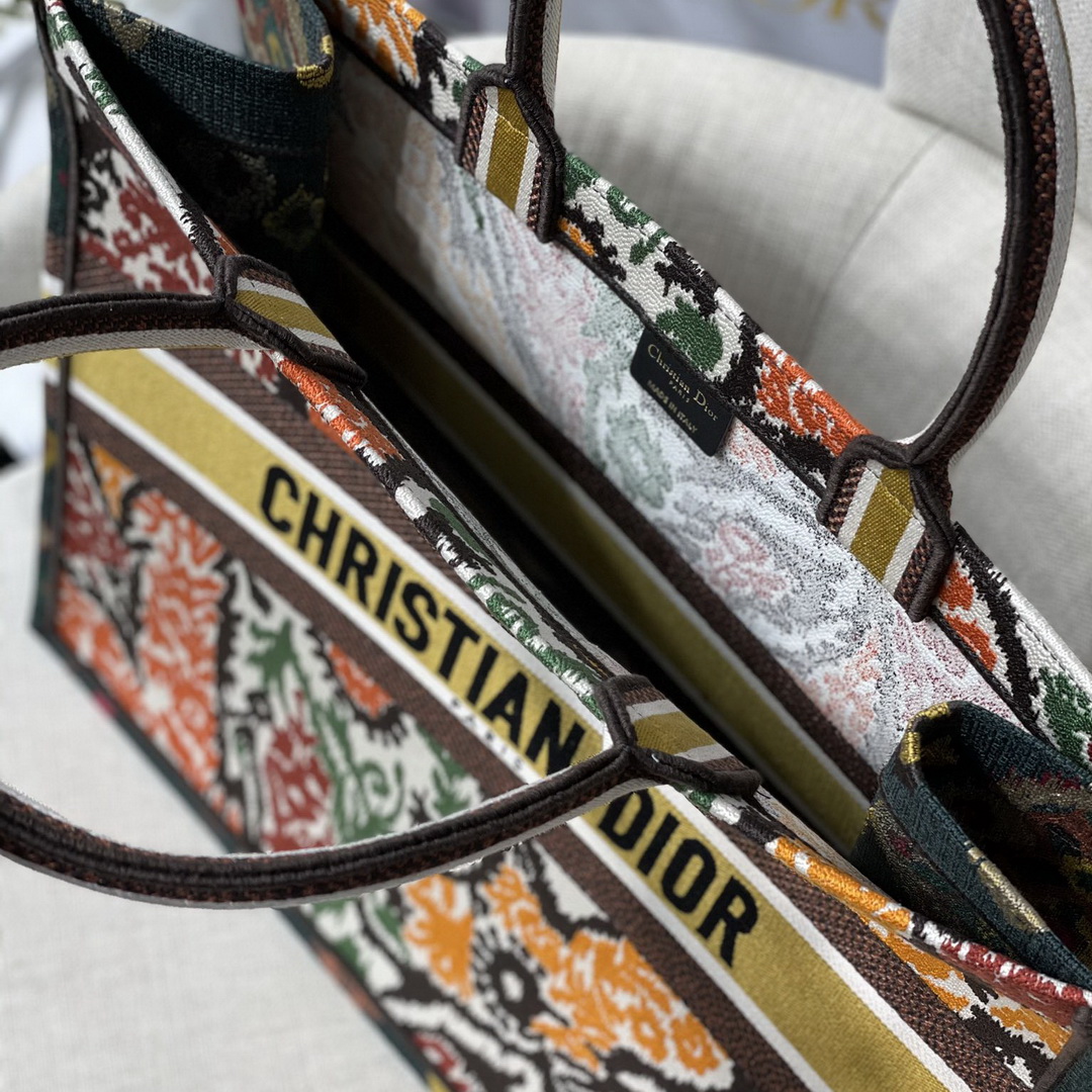 DIOR BOOK TOTE