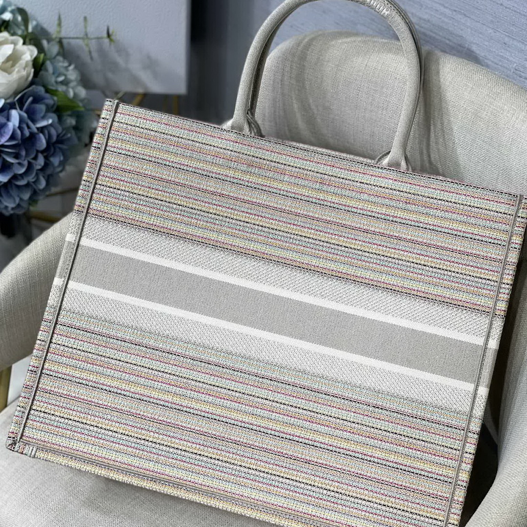 DIOR BOOK TOTE