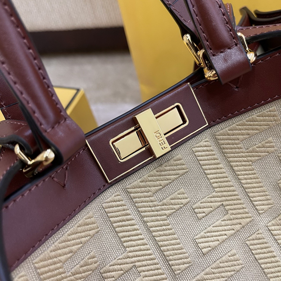 PEEKABOO X-TOTE, Embroidered