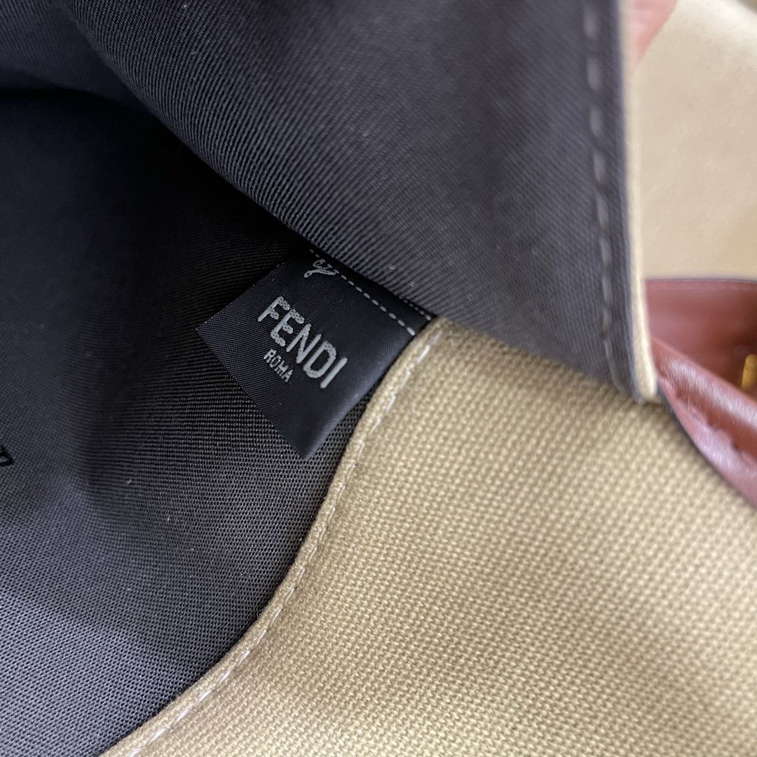PEEKABOO X-TOTE, Embroidered