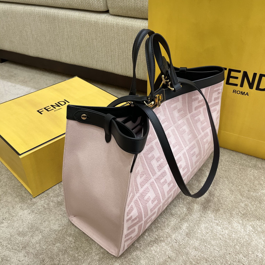 PEEKABOO X-TOTE, Embroidered