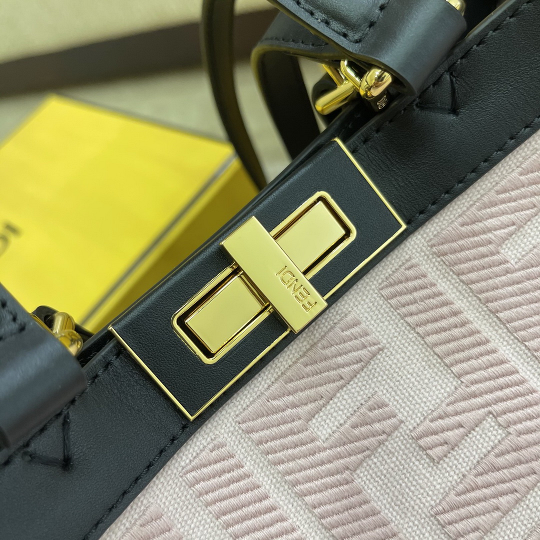 PEEKABOO X-TOTE, Embroidered